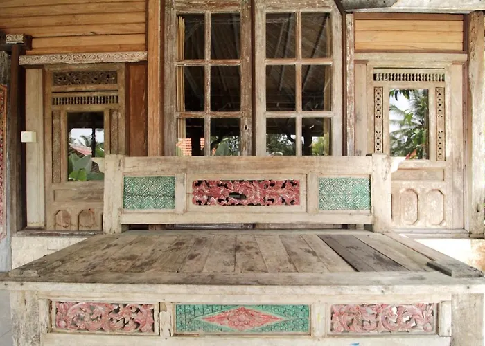 Umah Nik Kepitu *